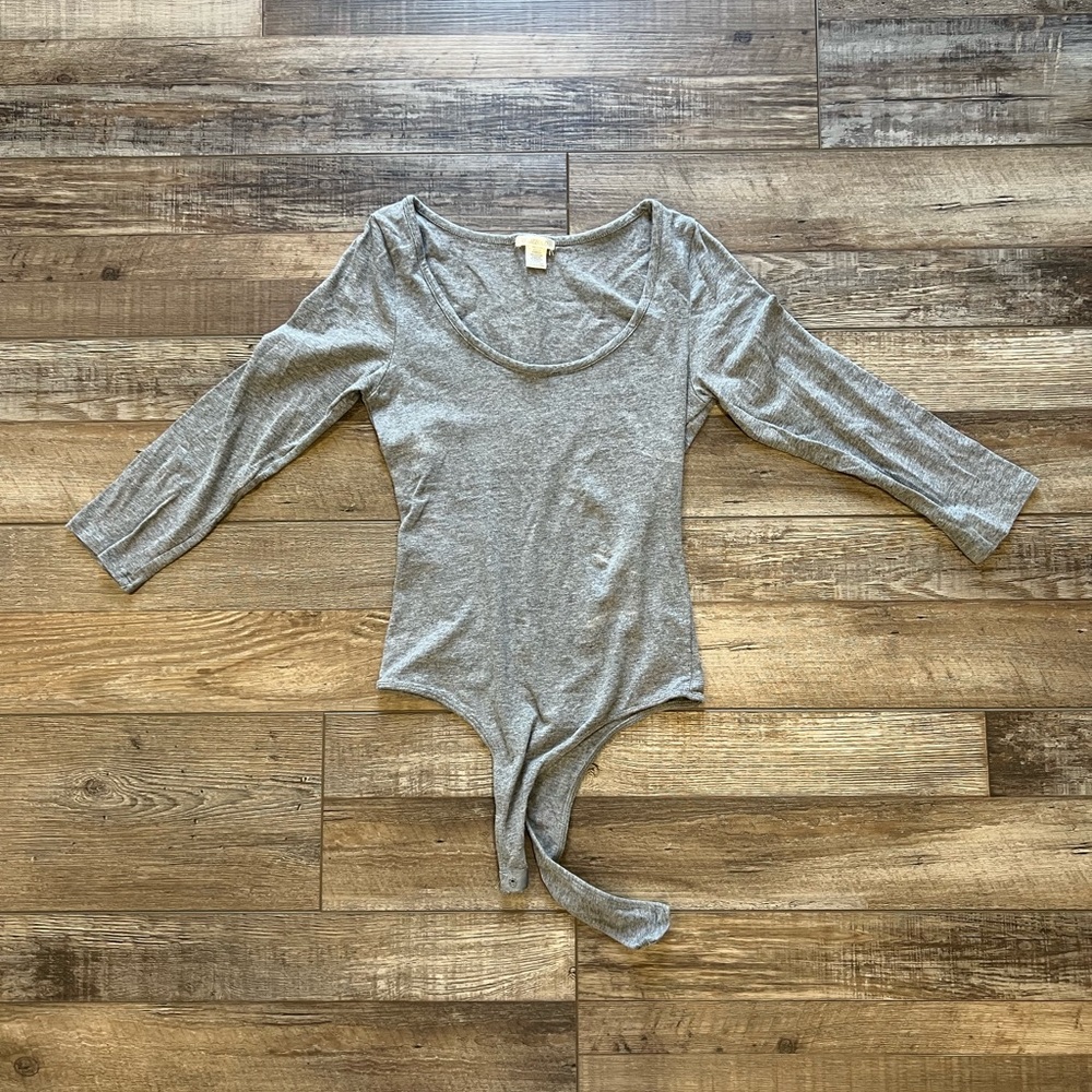 3/4 sleeve bodysuit